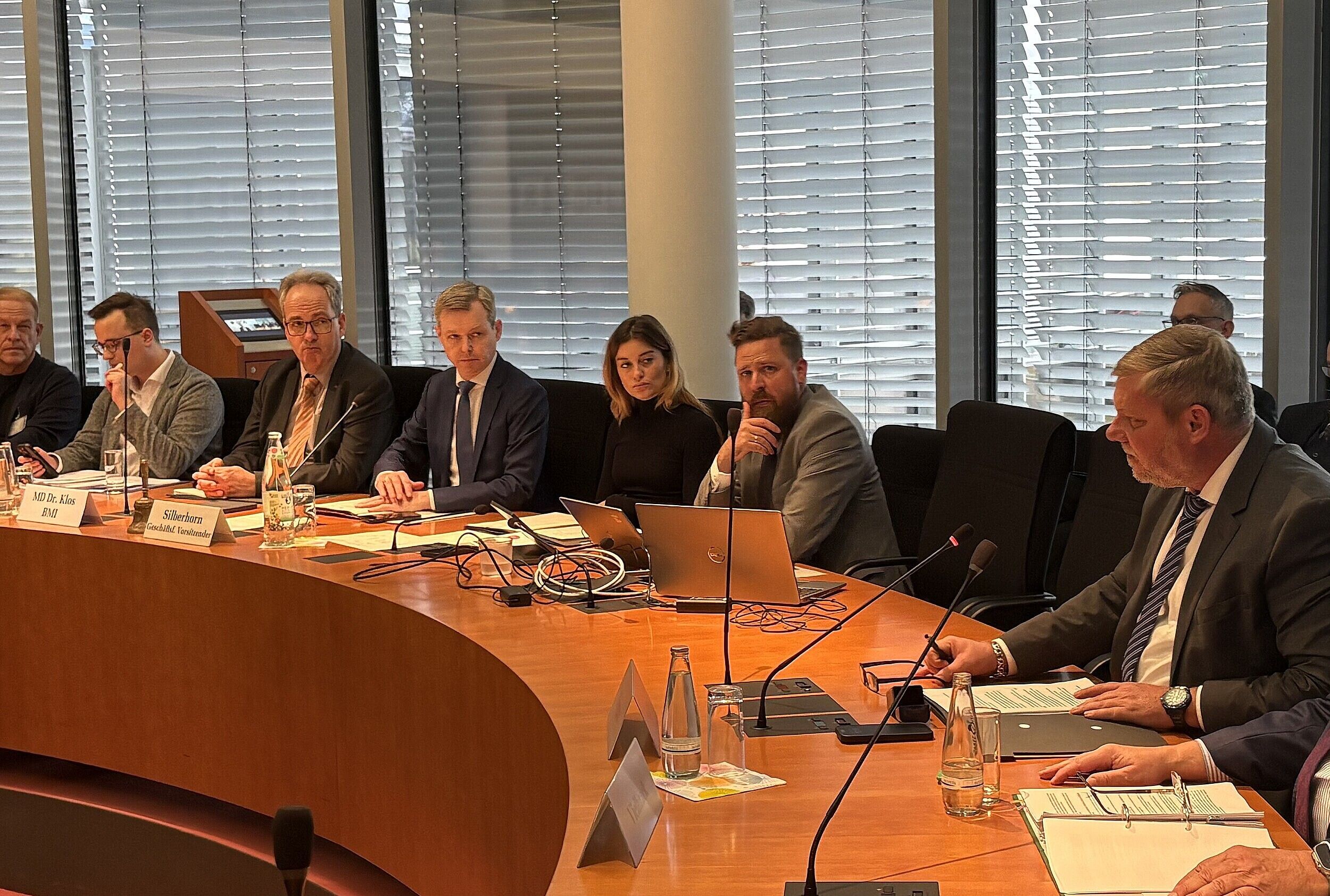 Bundestag: Teggatz wirbt für schnellere Beihilfe-Bearbeitung